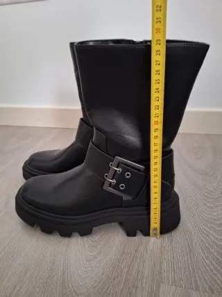 Botas Stradivarius Negras Talla 41