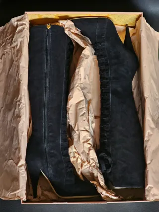 Stivali Miu Miu camoscio nero 38.5