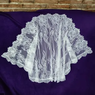 Mantilla fallera encaje blanco sirven para niñas