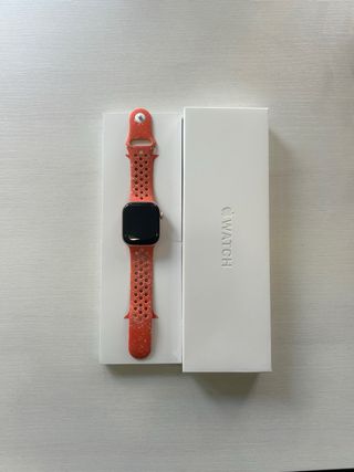 Apple Watch Series 10 42mm Naranja/Rojo