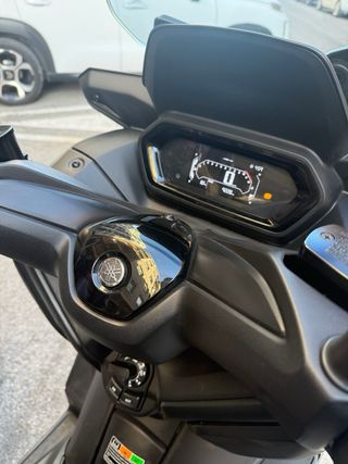 Yamaha XMAX 125 2024