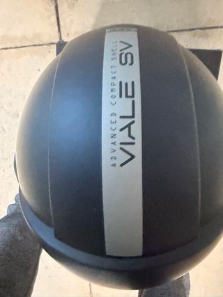 Casco negro con visera TALLA S