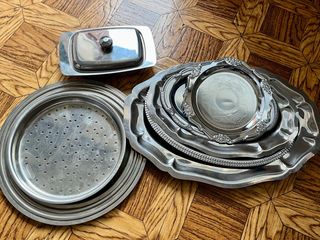 Lote de bandejas metálicas plateadas