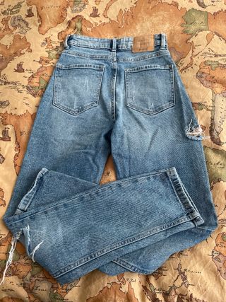 Jeans Stradivarius strappati blu