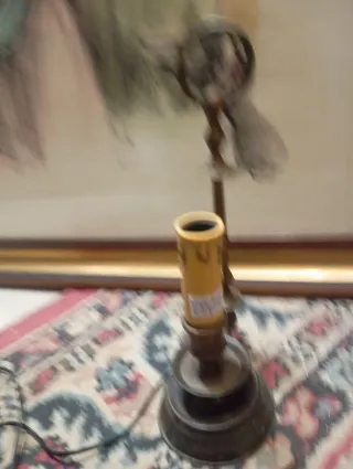 Lume in metallo e legno