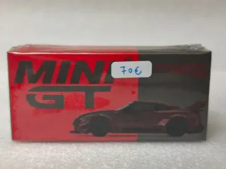 Mini GT 191 Nissan GT-R R35