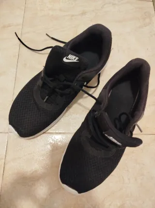 Tenis Nike Talla 46 Negros