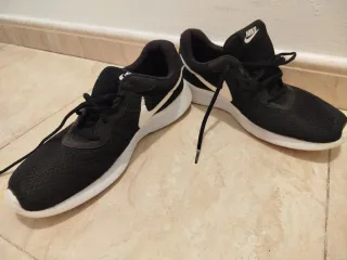 Tenis Nike Talla 46 Negros