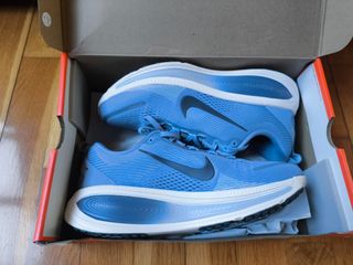 Zapatillas Nike Vomero 18 | Talla 42