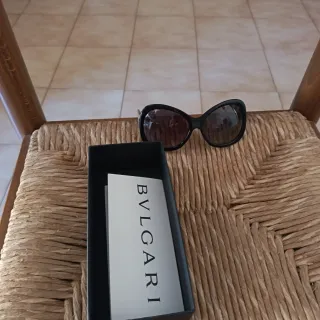 Occhiali da sole Bvlgari neri
