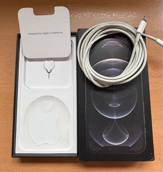 iPhone 12 Pro 128GB Grafite + Accessori