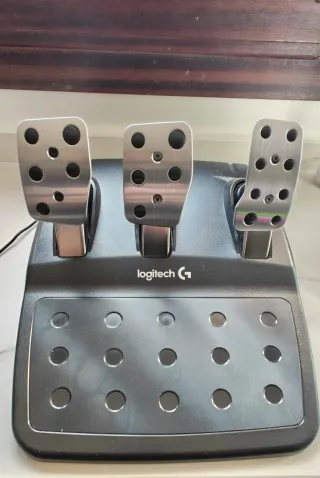 Logitech G29 Volante