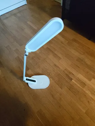 Lámpara Flexo LED Moderna