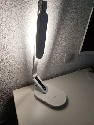 Lámpara Flexo LED Moderna