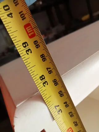 Botellero blanco con 2 cajones