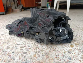 Faro Izquierdo Audi Q8 2024