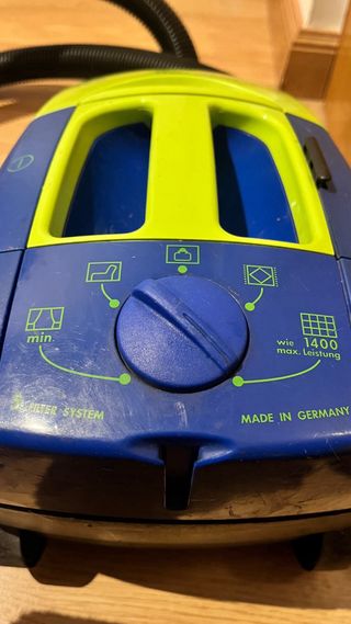 Aspirador AEG OKO-Vampyrino con bolsas