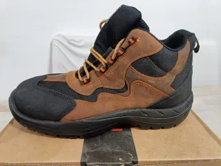 Botas de Seguridad Marrones y Negras
