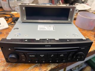 Radio CD MP3 Peugeot RD45 usb y bluetooth