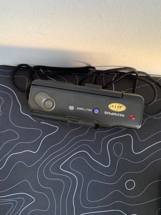 Olympus AM-100 Cámara Analógica Negra