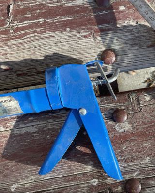 Pistola per silicone blu
