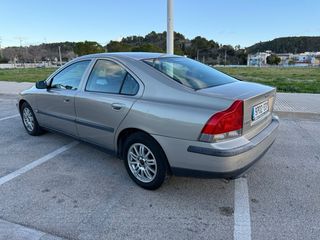 Volvo S60, 2.4 140cv