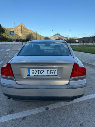 Volvo S60, 2.4 140cv