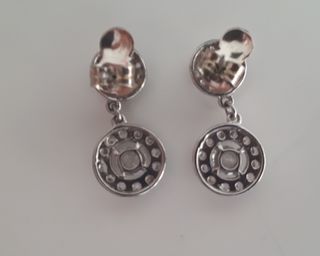 Pendientes circonitas (Largo 2,5 cm). Nuevos