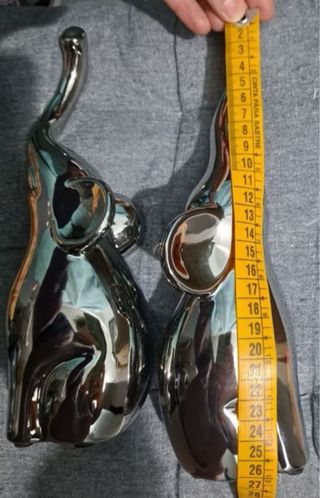 Figuras de elefantes entrelazados