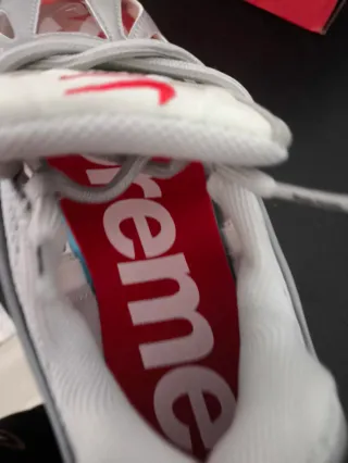 Nike Air Max 96 Supreme