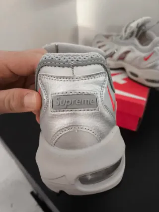 Nike Air Max 96 Supreme