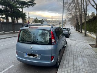 Renault Espace 1.9 dCi