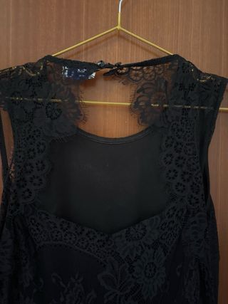 Vestido encaje negro Mdm T36 espalda descubierta
