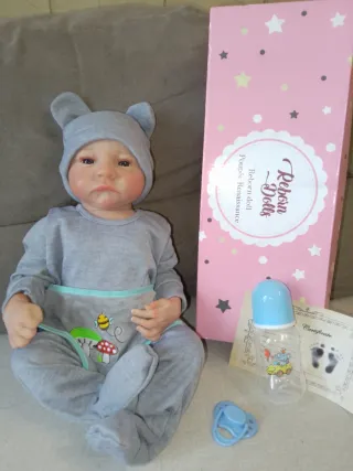 Bambola Reborn con accessori e scatola