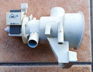 Bomba desagüe Miele 5757930 DPS 25-141