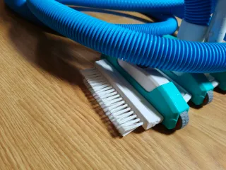 Limpiafondos piscina con mástil y 2 cabezales