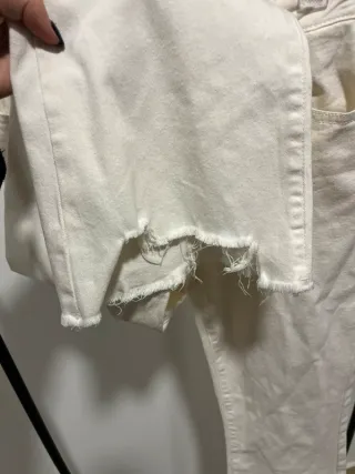 Calças Brancas Flare Novas