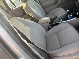 Land Rover Freelander 2012