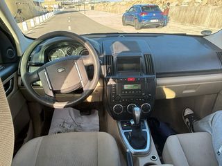 Land Rover Freelander 2012