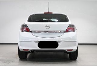 Opel astra Gtc 2009