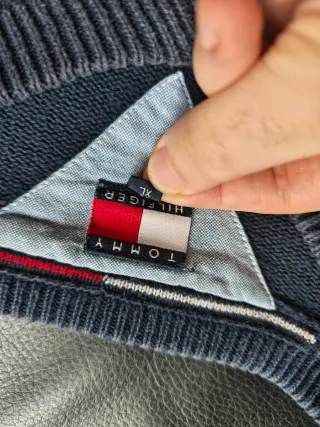 Jersey Tommy Hilfiger V-Neck Talla XL