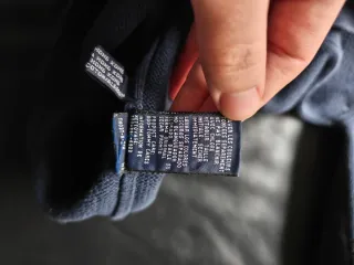 Jersey Tommy Hilfiger V-Neck Talla XL