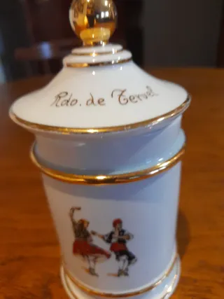 Tarro recuerdo de Teruel con baile
