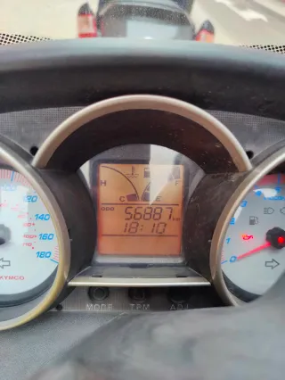 Kymco Superdink 300 2012