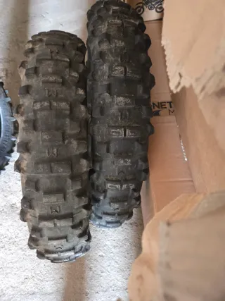 Michelin Enduro Medium Neumático