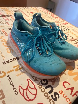 Zapatillas Asics Gel Nimbus Talla 42’5