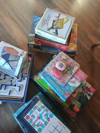 Lote de juegos de mesa