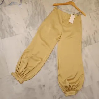 Conjunto pantalón y top Zara