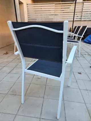 Mesa y 8 Sillas Terraza/Jardín