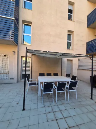 Mesa y 8 Sillas Terraza/Jardín